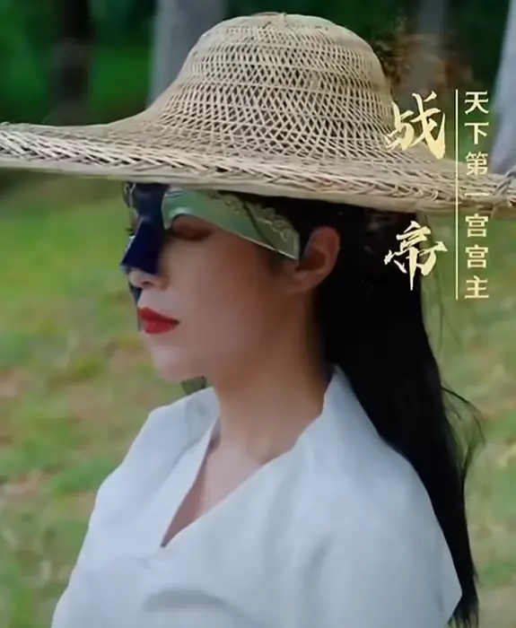 《狂徒下山女帝师傅超宠我》：看狂徒如何逆袭，女帝师傅的甜蜜宠爱，你准备好了吗？